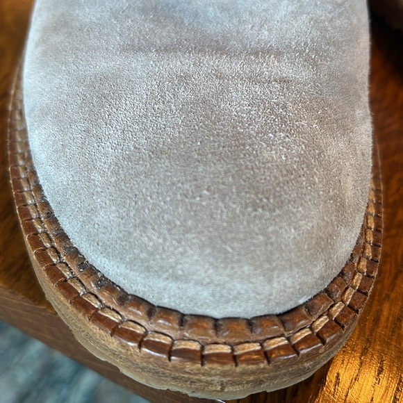 Vince Cabria taupe grey suede ankle boot size 8, box and bag included - Picture 13 of 13